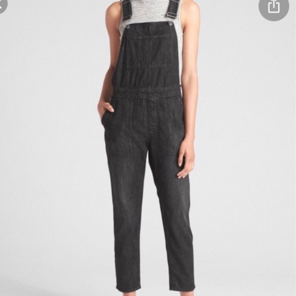 GAP Slouchy Fit Crop Overalls-True Black
